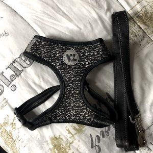 DOG HARNESS AND LEASH SET